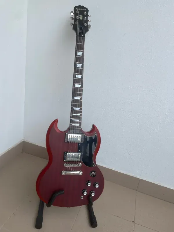 Epiphone  Elektromos gitár