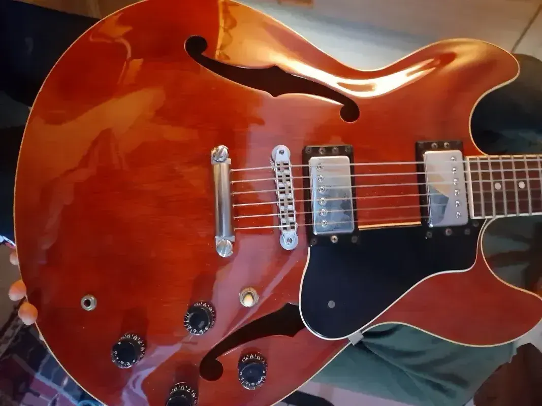 YAMAHA SA1300 Super Axe Hallowbody Red Elektromos gitár