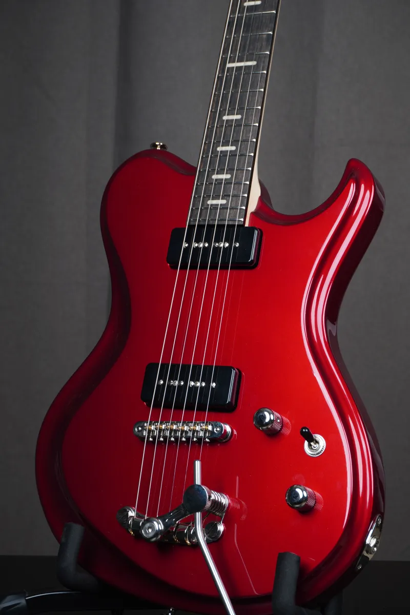 - Boldogh Guitar Sunset German Carved Elektromos gitár