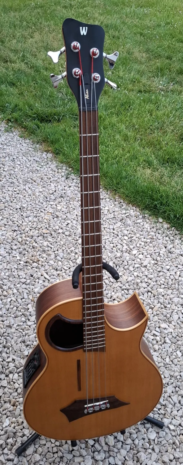 Warwick Alien 4 Elektroakusztikus basszusgitár