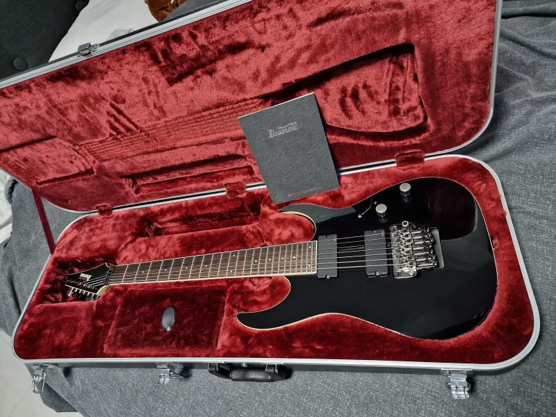 Ibanez Prestige RG2627ZE Elektromos gitár 7 húros