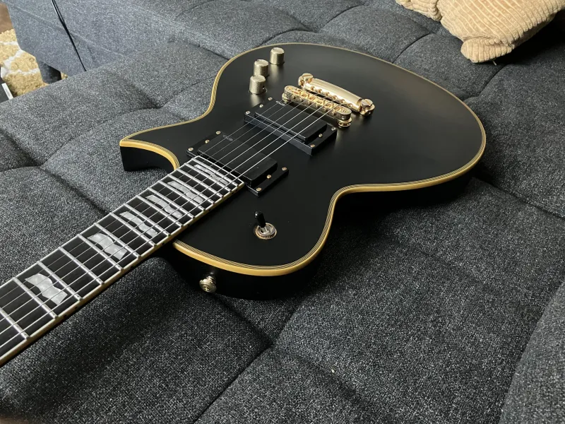 LTD EC-1000 Vintage Black EMG Elektromos gitár