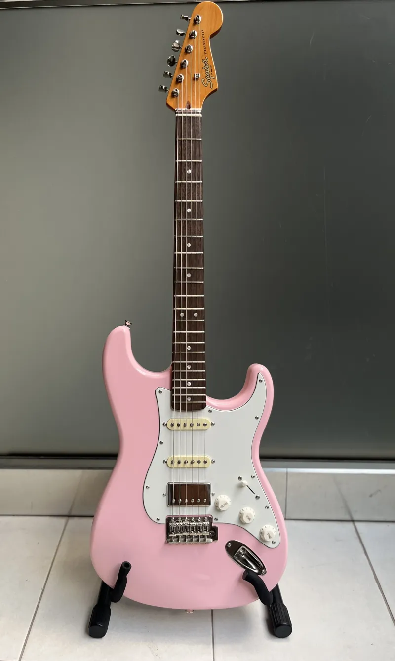 Squier FSR Classic Vibe 60s Strat SHP Elektromos gitár