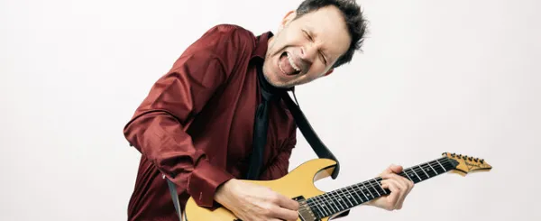 PAUL GILBERT - ˝Nagyon egészséges a zenét teljes egészében figyelni˝