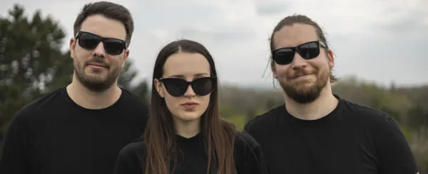 A holnap hangjai - Chowteez