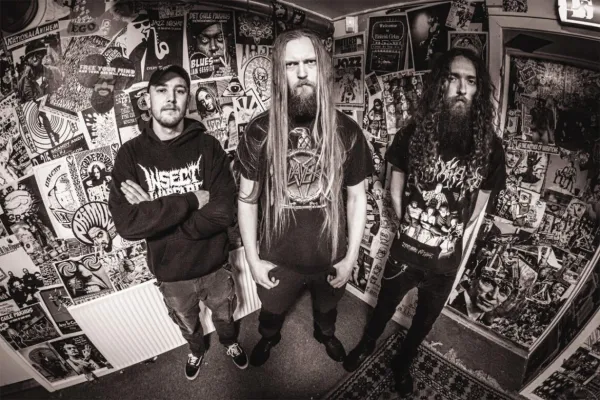 Destablizer - Hallgasd meg első lemezüket