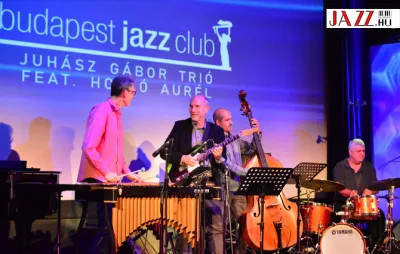 A vibrafon és a gitár érzéki világa - Juhász Gábor Trió és Holló Aurél ˝Barney Kessel 100˝
