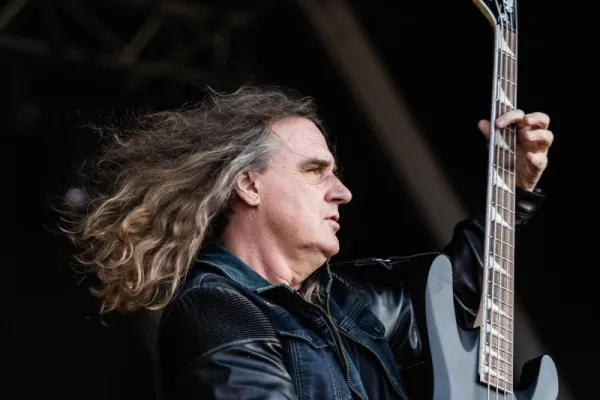David Ellefson - Az Analog Music Hallba érkezik a harcos basszusgitáros