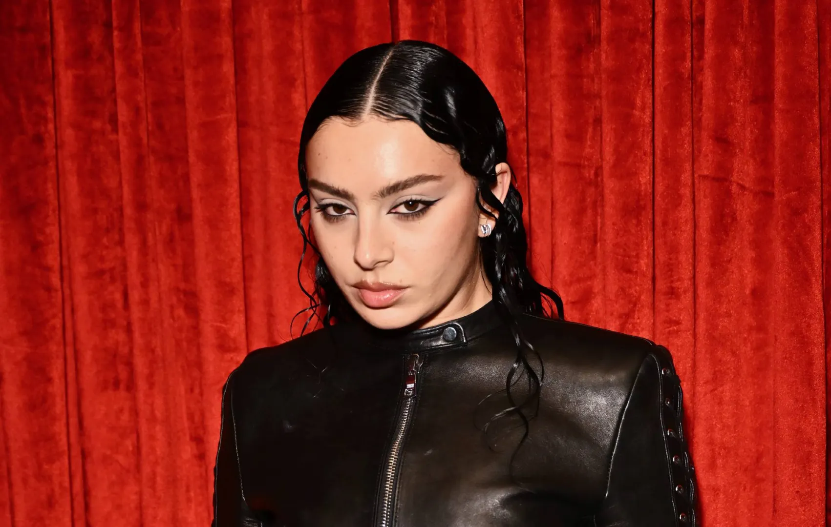 Charli XCX, Chappell Roan és a Kneecap is fellép jövőre a Szigeten