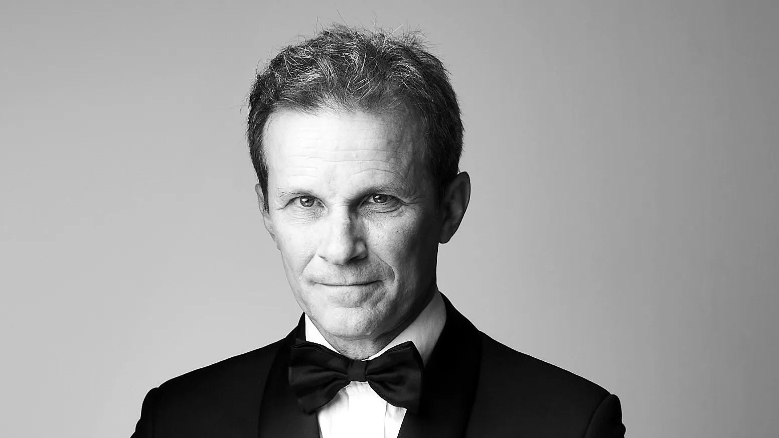 Makovecz Pál: „El akartam oszlatni azt a sztereotípiát, hogy egy fúvószenekar feltétlenül keményen és hangosan szól”