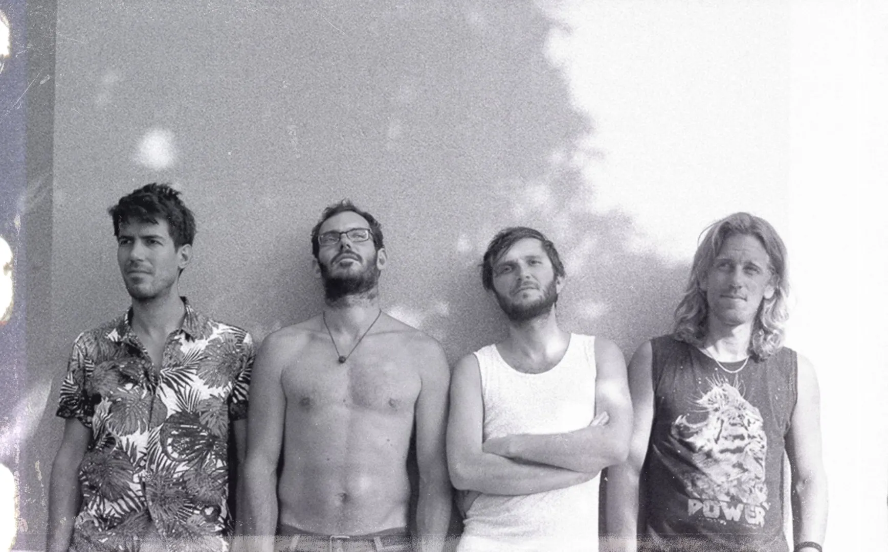 Moldvai csángó albummal jön ki a szörfrockos Keeymen, itt az első dal róla – premier!