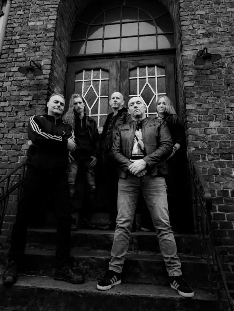 Oltas - Új dal a fájdalomról és nehézségekről