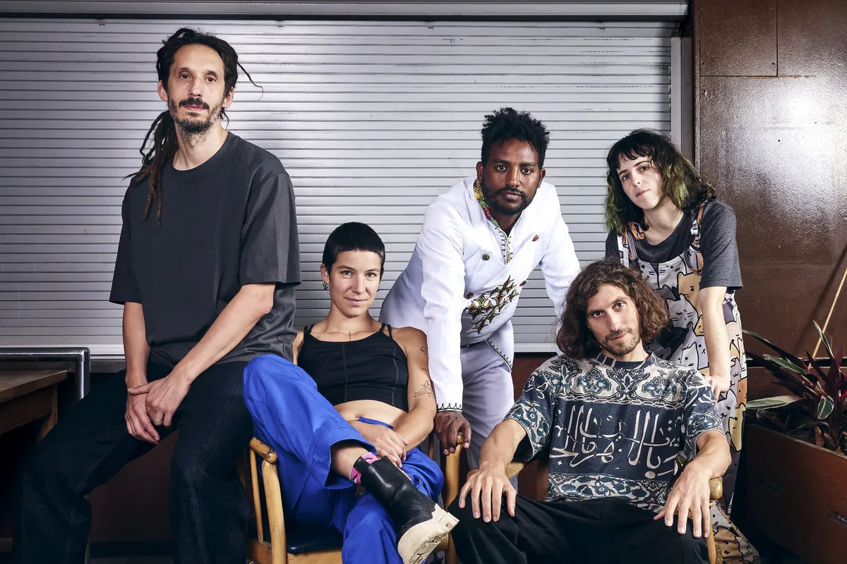 Örömteli egymásra hangolódás. Yalla Miku: 2 (lemezkritika)