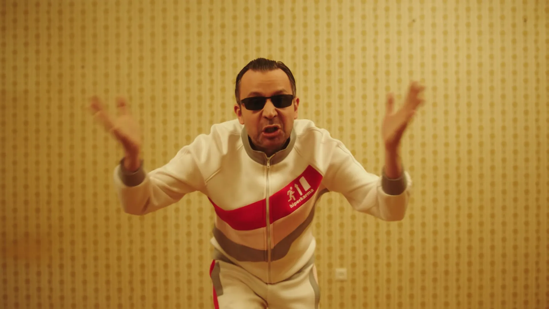 Vissza a lényeghez. Hiperkarma: Írd és mondd! (lemezkritika)