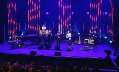 JazzMa - Hírek - A virtuozitás dicsérete - KRIZ és Jesús Molina közös koncertje a MüPában
