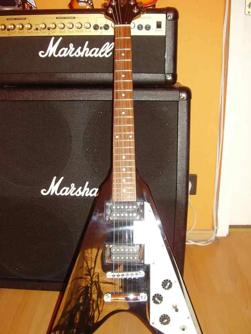 Stagg F300-BK Heavy Flying V Electric guitar