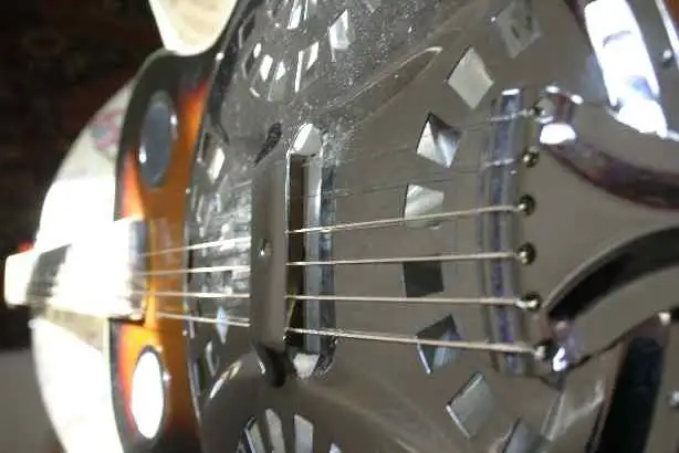  GAR500E REZONÁTOROS Elektroakusztikus gitár