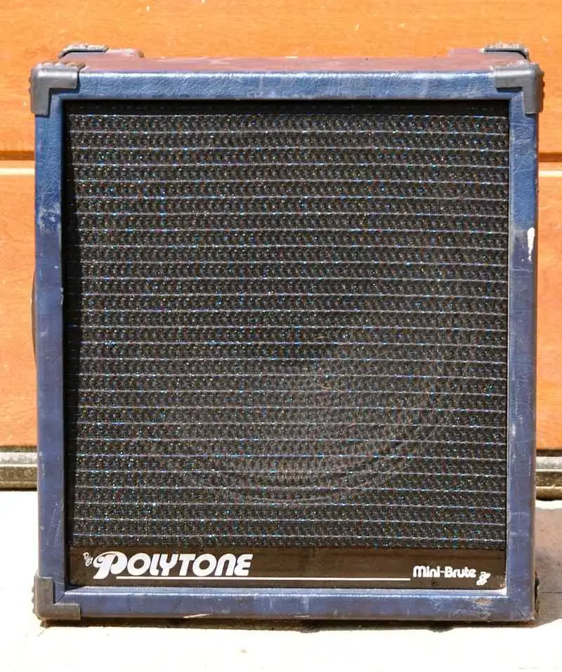  Minbrute II Cabezal de amplificador de guitarra