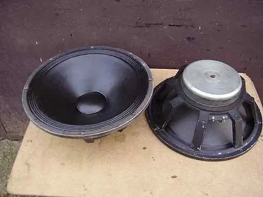 Reflex R 300 Evkosaras Hangszóró