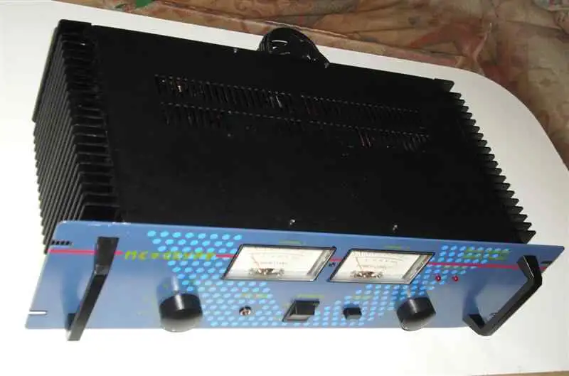 Mc CRYPT PA-940 2x250W-os Power amplifier