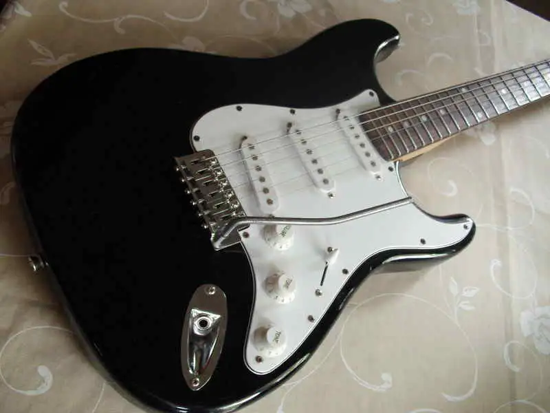 Baltimore Stratocaster Elektromos gitár