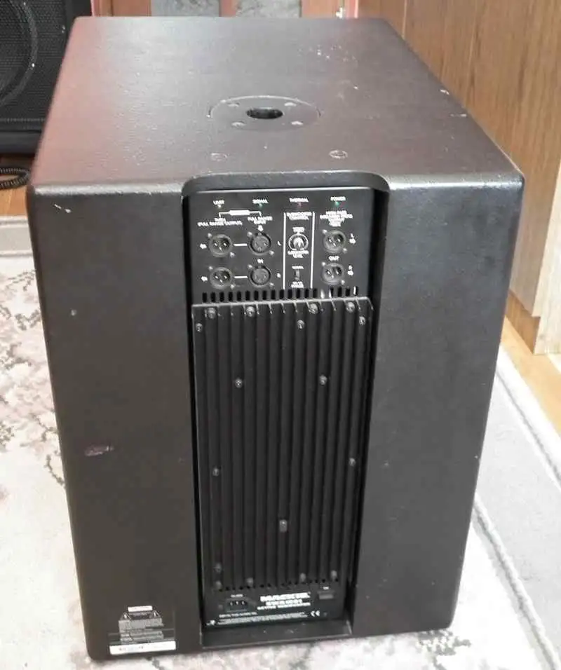 Mackie SWA1501 Active speaker