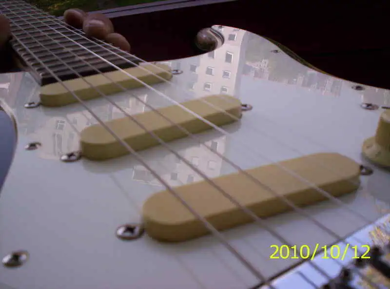 Chery Stratocaster Elektromos gitár