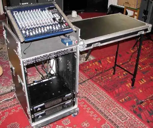 Robust RO-CR16UDJR Rack láda