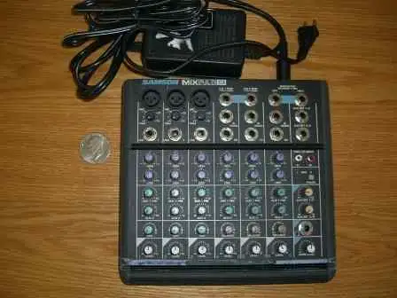 SAMSON Mixpad9 + mikrofon Keverő