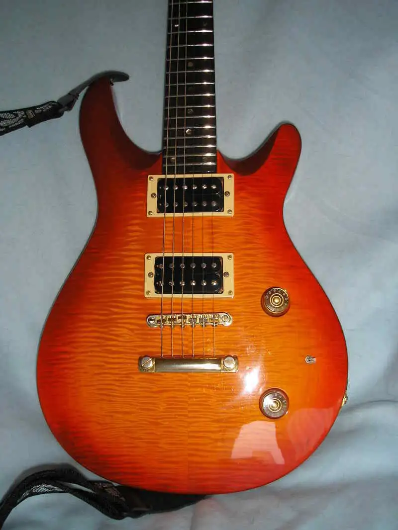  Koreai PRS elektromos gitár Elektromos gitár