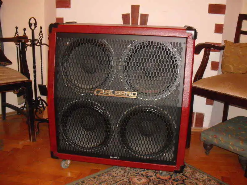Calsbro GLX 412B Celestion Gitárláda