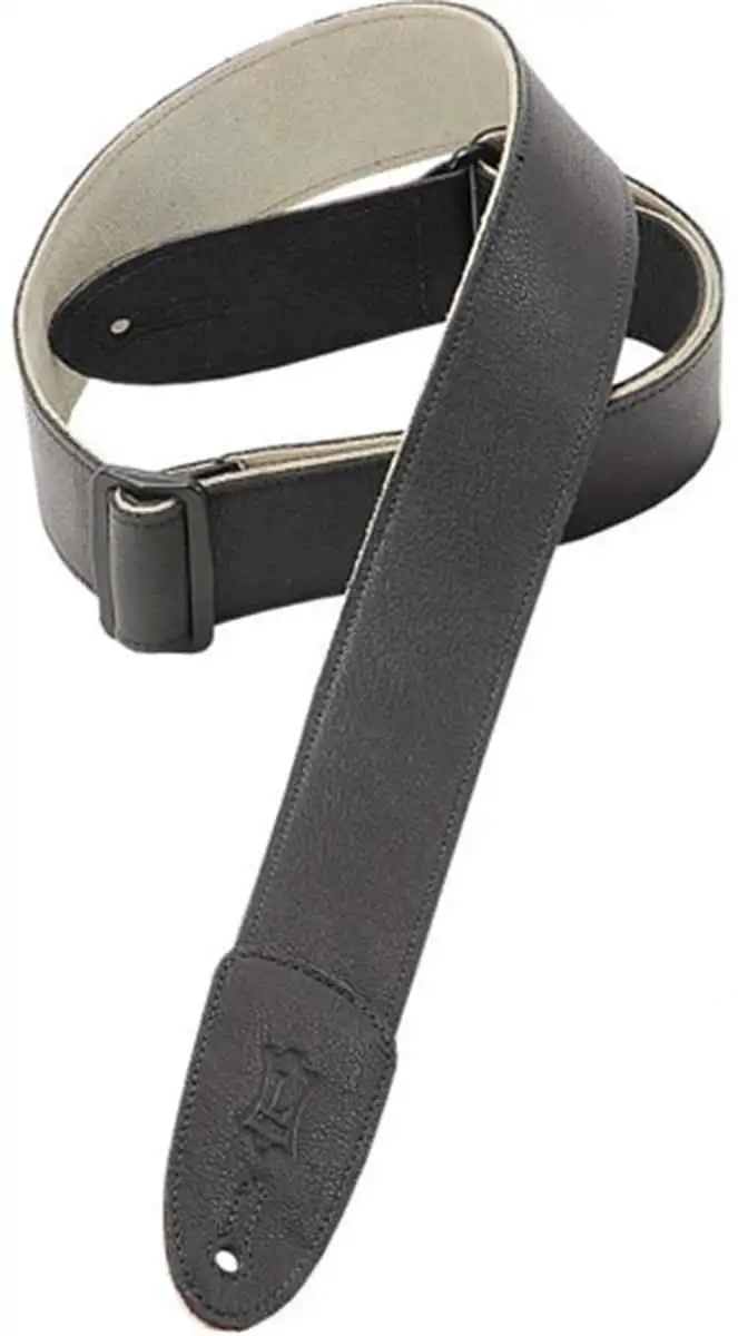 Levys M7G Correa