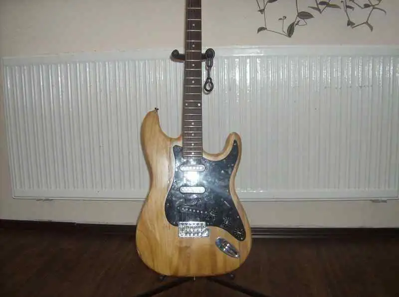 Glam Guitars  Elektromos gitár