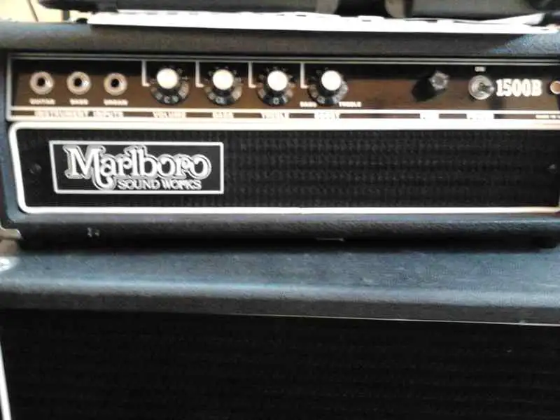 Marlboro 1500B Fej és láda