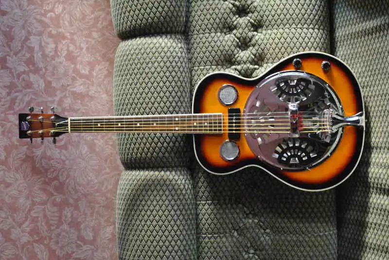  Kópia Elektroakustická gitara