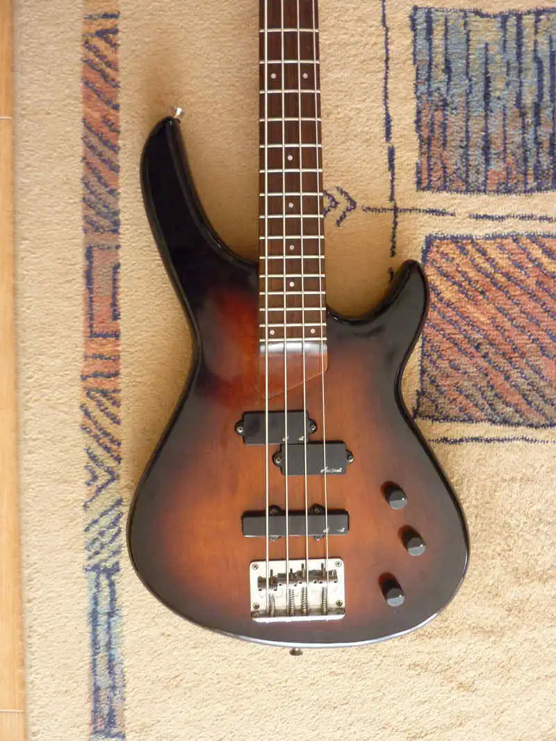 ARIA Pro II AVB-40 Avante Series Bass guitar for sale | GS Fanatic