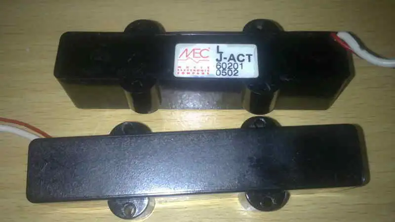 Mec Jazz Bass J-ACT Basszusgitár