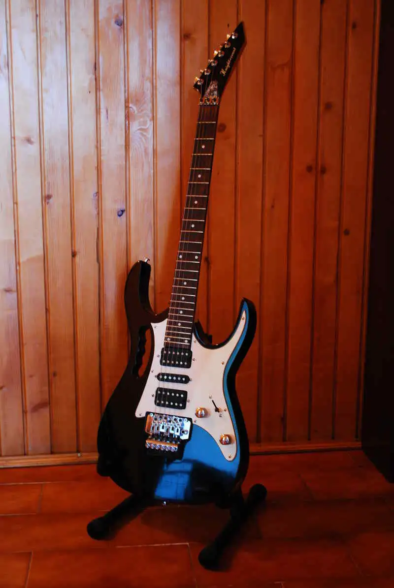 Vorson K-250 Guitarra eléctrica