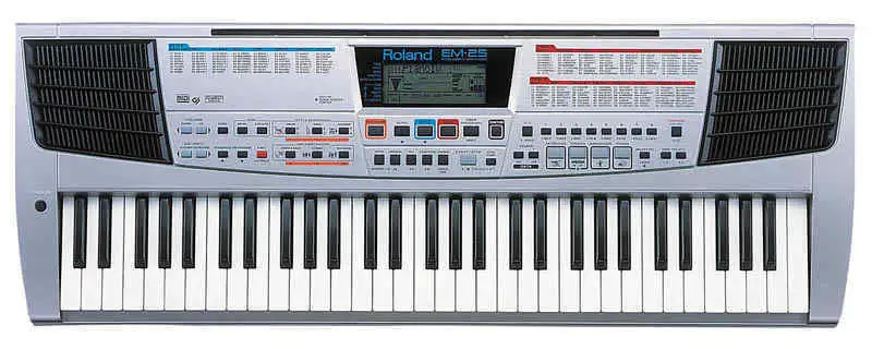 Roland EM-25 Szintetizátor
