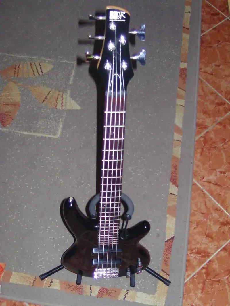Ibanez SR305 1996 KOREA Bass guitar