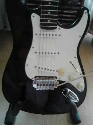 Chery Stratocaster Elektromos gitár