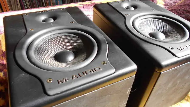M audio BX5A Deluxe Stúdióhangfal