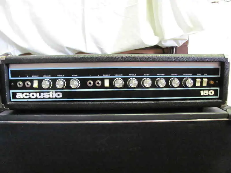  ACOUSTIC 150 Gitárerősítő-fej