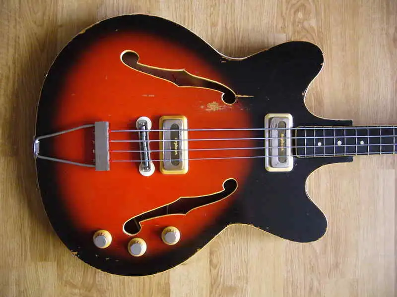 Orfeus Bulgár csoda Basszusgitár