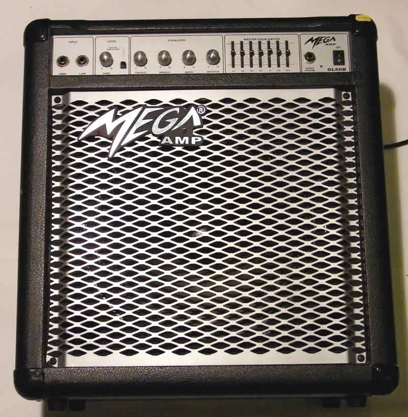 MEGA GL-60B Basszuskombó