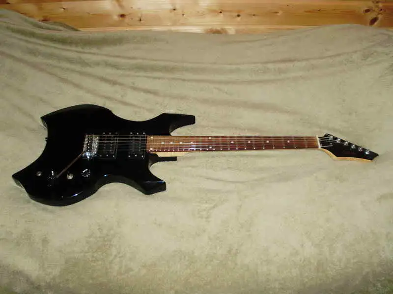 Stagg X300 Guitarra eléctrica