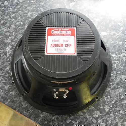 Goodmans AUDIOM 12-P Hangszóró