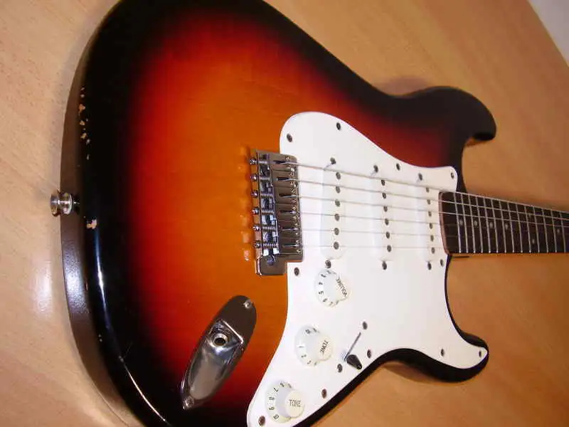 Flash Stratocaster tremolo Parts Flash Stratocaster tremolo Parts