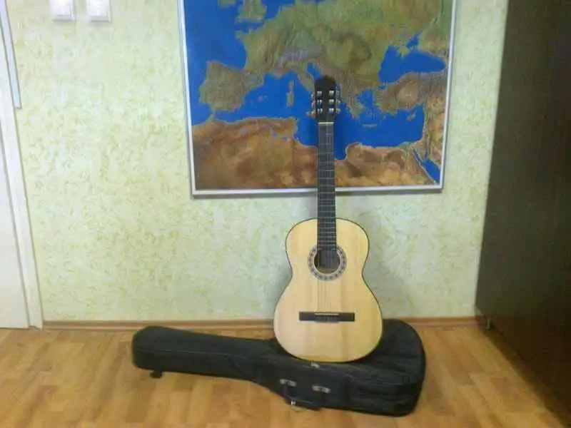  Classic guitar