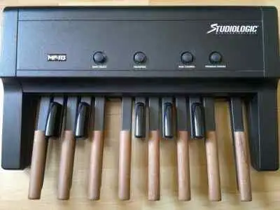 Fatar MP-113 Midi lábpedál MIDI billentyűzet